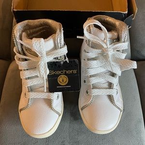 New- Skechers Girl Shoutouts - Zipper Fancy